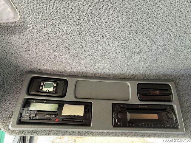 Abrollkipper Mercedes-Benz ATEGO 2024 - 48 TKm - 1. Hand - Kran