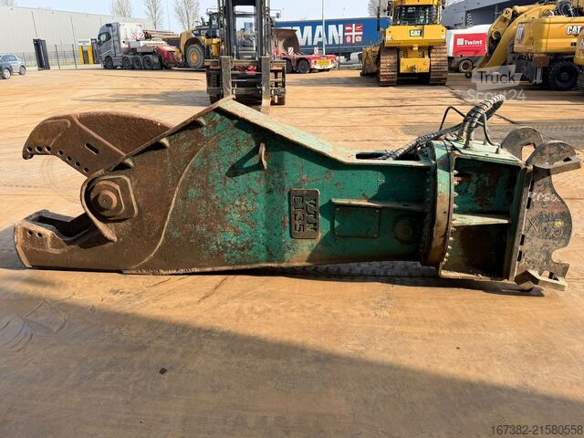 Excavator VTN Scrap shear C135