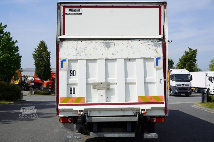 Kufor Renault D12 Euro 6 / 18 pallets / Tail lift/ 2017