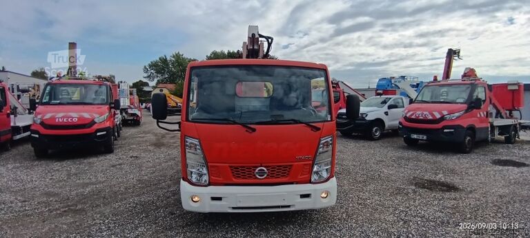 Skriňová dodávka Nissan Cabstar Multitel 160 ALU DS - 16m