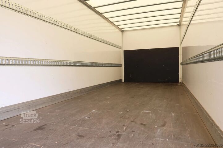 Koffer DAF LF 230 FA Bak +Dhollandia 1500 Kg klep + rolstops
