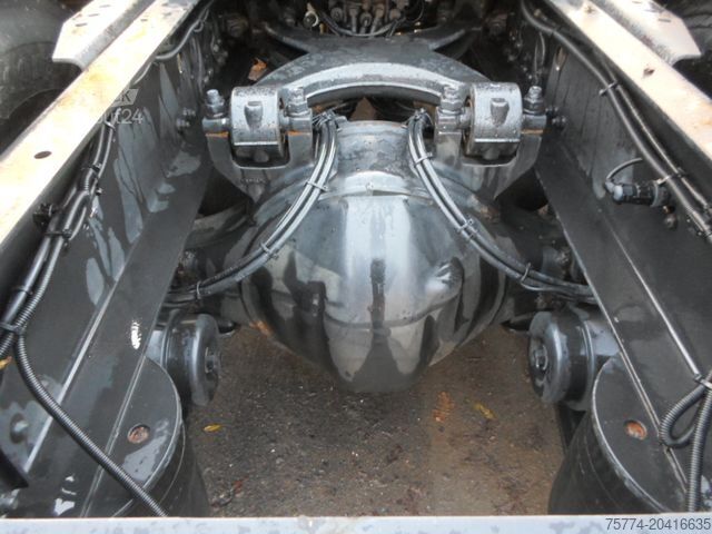 Standard tractor unit MAN TGX 18.500/ 4x4/HAD