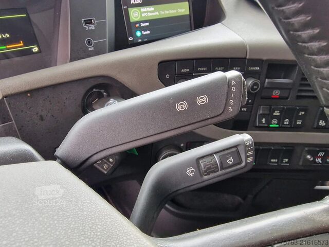 Refrigerated/frozen transport Volvo FH 13.500 Globetrotter XL 6x2 - Carrier Frigo B...