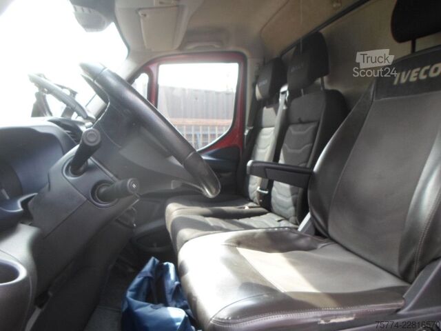 Skapbil IVECO 70 c 18/Koffer/Ladebordwand