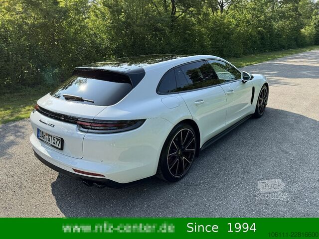 Minibus PORSCHE Panamera GTS Sport Turismo Pano/Headup/Softclose