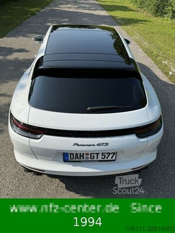 Minibus PORSCHE Panamera GTS Sport Turismo Pano/Headup/Softclose
