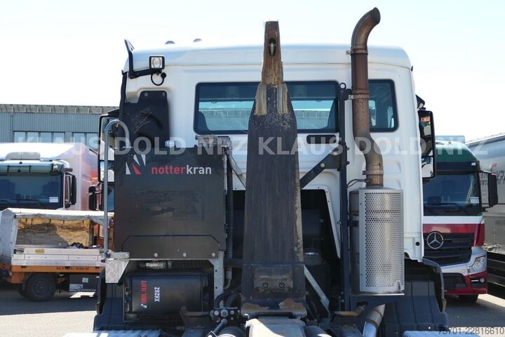 Камион с кука за контейнери MAN TGS 35.480 Abrollkipper Hiab Retarder Euro 6