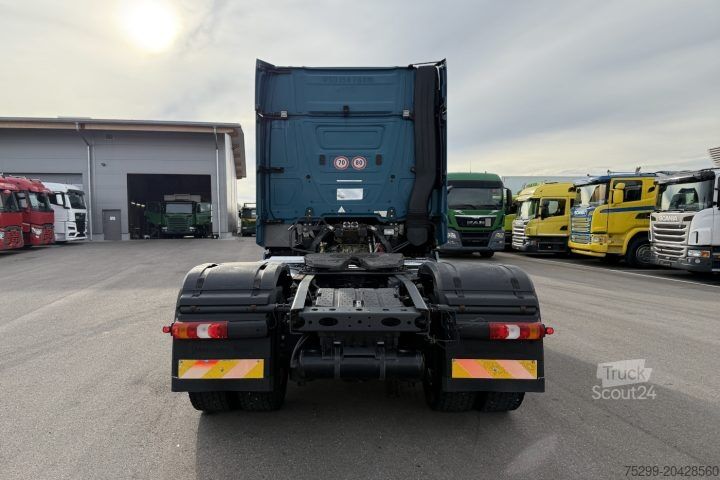 Trattore stradale standard Mercedes-Benz Actros 1863 4x2 Retarder Big-Block Full Option