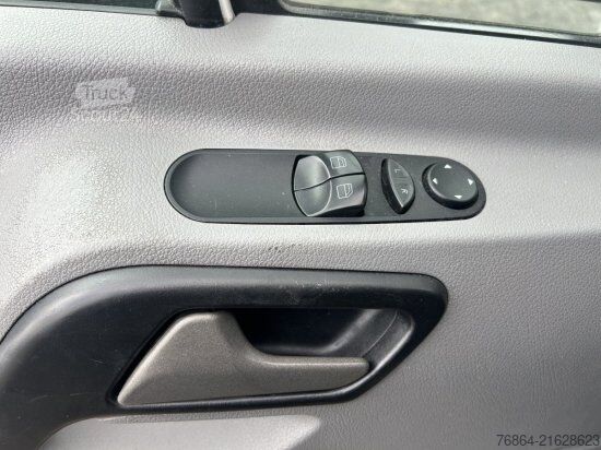 Pick-up van VW CRAFTER PRITSCHE PLANE 3 SITZE