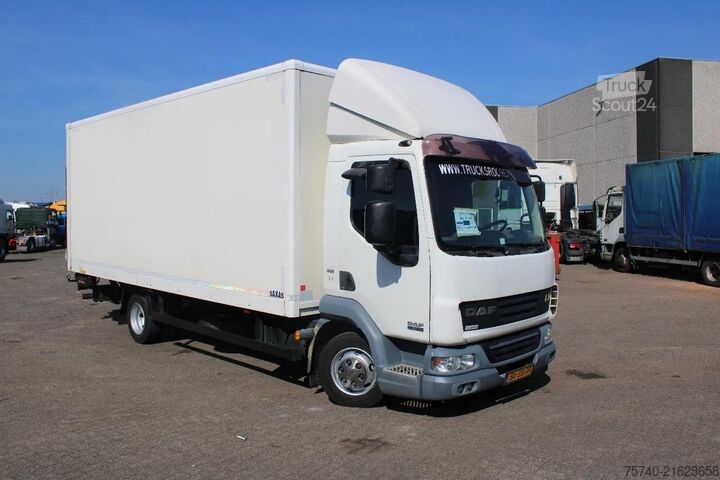 Box body DAF LF 45.160 + EURO 5 + LIFT +MANUAL +  7.5T