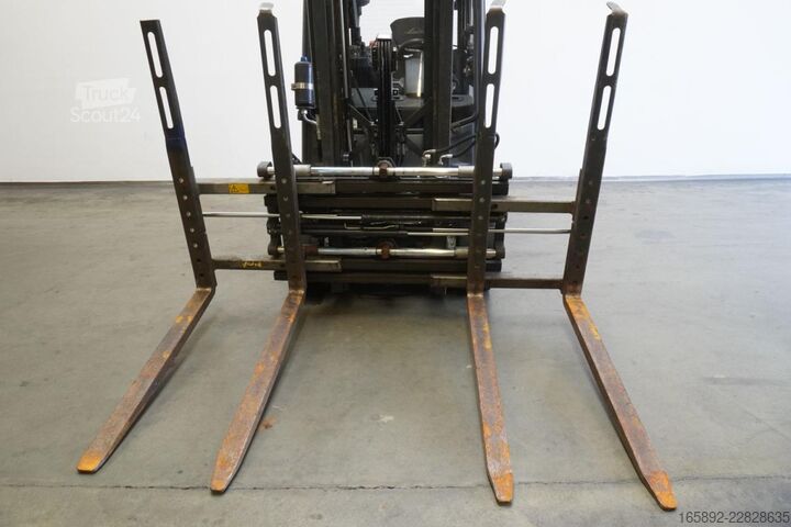 Iekrāvējs Linde H 25 T 1202
