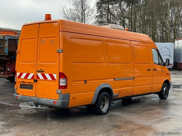 Φορτηγό δεξαμενή κενού MERCEDES-BENZ Sprinter Kasten Hochdach 413 CDI