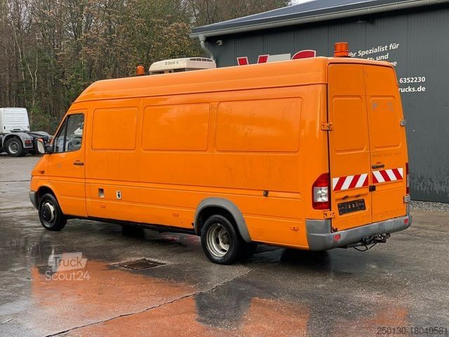 Φορτηγό δεξαμενή κενού MERCEDES-BENZ Sprinter Kasten Hochdach 413 CDI