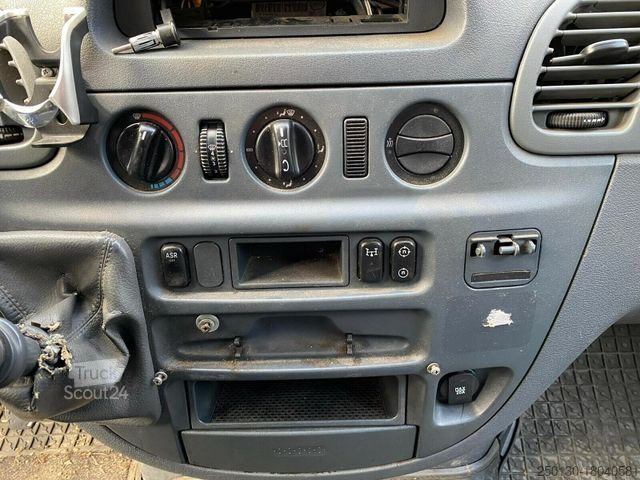 Φορτηγό δεξαμενή κενού MERCEDES-BENZ Sprinter Kasten Hochdach 413 CDI