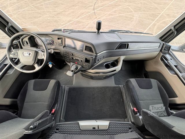 Żuraw samochodowy MAN TGX TG3 26.510 HMF Kran 5020K RCS + JIB