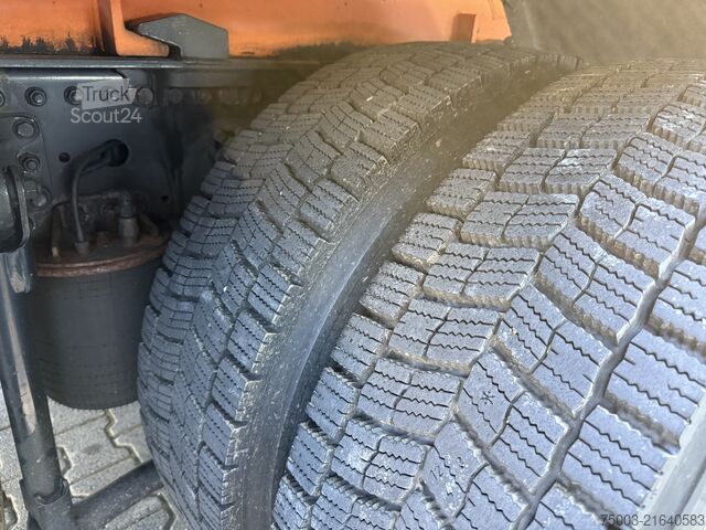 Kamyon şasisi MAN TGS 28.400 6X4H-4 BL