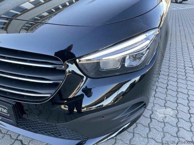 Microbuz Mercedes-Benz T 180 PROGRESSIVE EDITION+KLIMA+NAVI+AUTOMATIKNavi