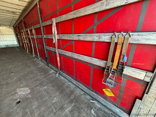 Côté rideau Schmitz Cargobull SCB S3T SLIDING ROOF / 1&3 AXLE LIFT