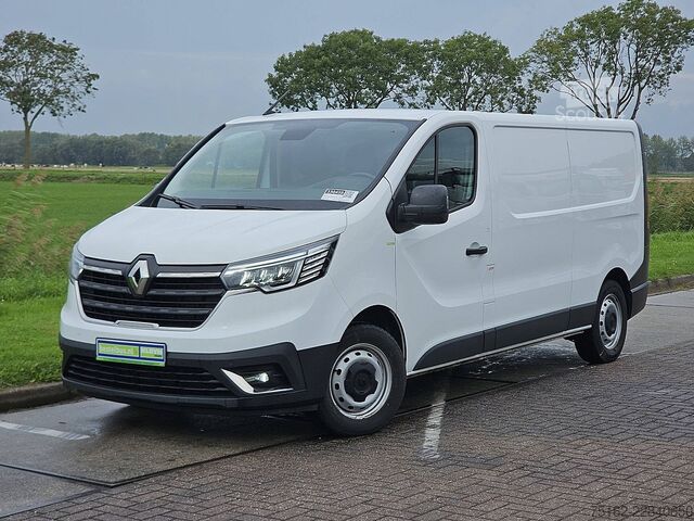 Универсал с высокой крышей RENAULT TRAFIC 2.0 DCI L2H1 Airco Trekhaak