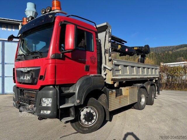 Autocarro ribaltabile MAN TGS 28.480 6x4-4 Kipper+HIAB 211-5 abn.