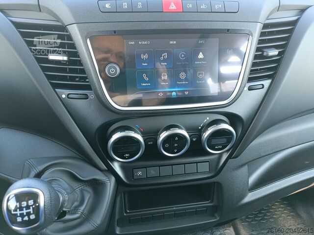 DAILY 35S14, integrierter Kastenwagen, 7 Sitzplätze, ST Iveco DAILY 35S14