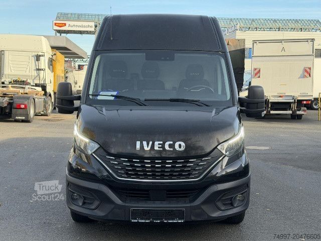 Slēgtais furgons IVECO 35S14HA8 V/P HI-MATIC LED RFK AHK