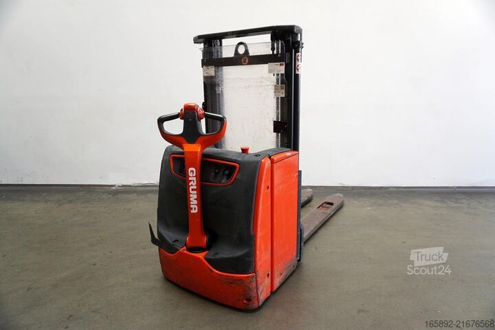 Empilhador manual Linde L 16 1173