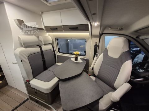 Autocaravana VanTourer 600 D GO! *TraumMobil-Secure*