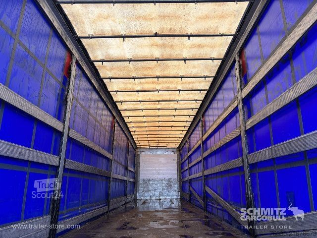 Semi-remorque bâchée Schmitz Cargobull Semitrailer Curtainsider Standard
