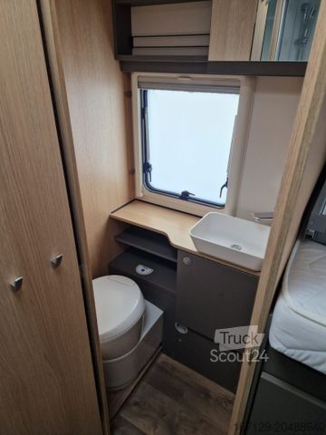 Teilintegriertes Wohnmobil LMC Tourer Lift H 730G - Einzelbetten & Hubbett Fiat