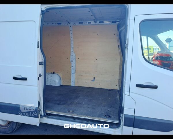 حافلة صغيرة RENAULT MASTER FURGONE L2H2