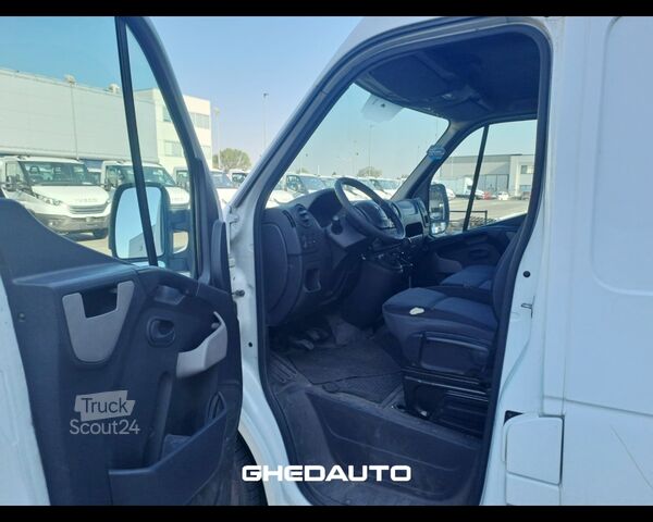 حافلة صغيرة RENAULT MASTER FURGONE L2H2