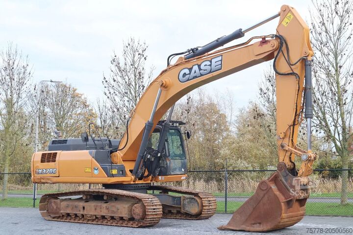 Pelle sur chenilles Case CX370C | CX 370 C | BUCKET | QUICK COUPLER