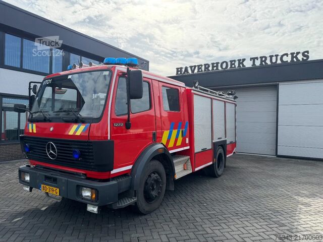 Brandweerwagen Mercedes-Benz 1222 Fire fighter Water Pump