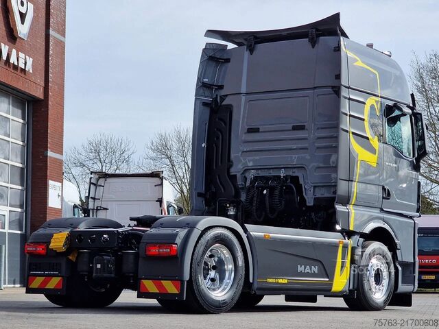 MTS standard MAN TGX 18.520 GX - New - D30 - Retarder - Night cl...