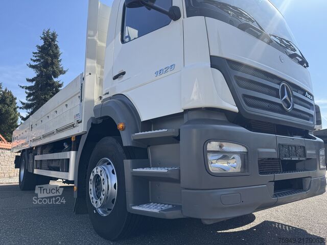 Axor 1829 L platós teherautó, 7,35 m-es raktér, légrugózás Mercedes-Benz Axor 1829 L Pritsche 7,35m, Luftfederung