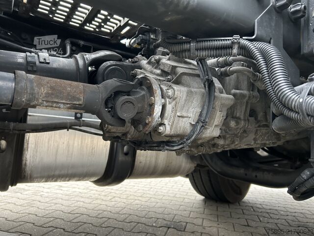 Standaard-SZM Mercedes-Benz Actros 1845 Gigaspace / Tacho V2 / Blower - PTO...