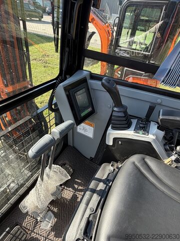 Minibagger mit Heizung & Klimaanlage Tec-Point Minibagger Kubotamotor YX35 | 3,8 t | Stahlketten | PowerTilt |