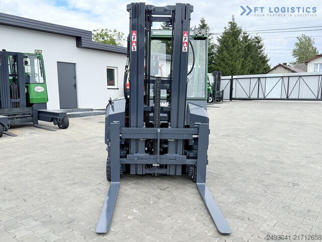 Négyirányú targoncát COMBILIFT CBE2500 TRIPLEX 5500 FORK POSITIONER