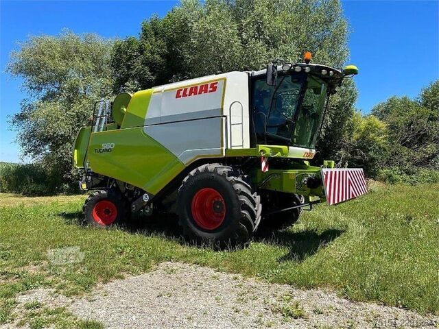  CLAAS Tucano 560 APS Hybrid