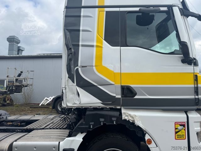 Tūrinis vilkikas MAN TGX 18.480 Mega INTARDER