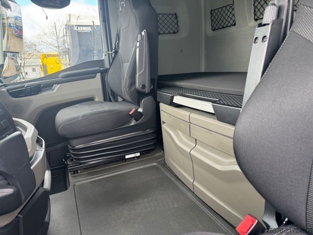 Tūrinis vilkikas MAN TGX 18.480 Mega INTARDER