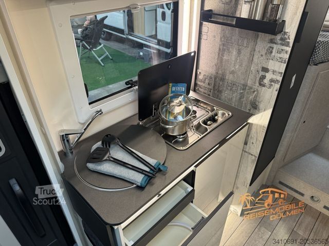 Half-integraal camper FORSTER Coupe FT 669 EBN ACC Markise RFK Truma 6E