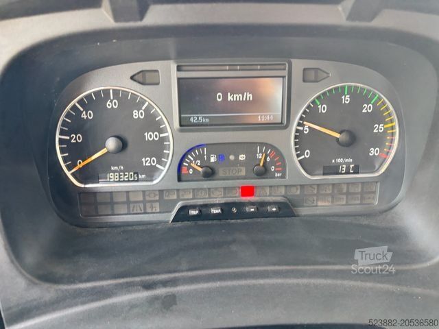 Lastbil med flak MERCEDES-BENZ Atego1322 Ladekran*Hydraulik*nur 198tkm*NL 8t