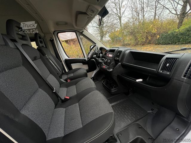 Minibus FIAT Ducato 3.0 Natural Power/CNG/Benzin 9 Sitze Pdc