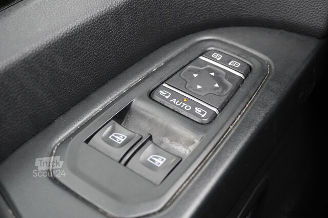  Renault Trafic 2.0 Blue dCi 130PK EURO 6 - Airco - Navi...