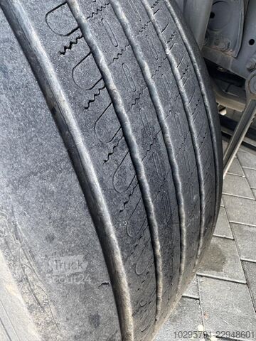 Trattore stradale standard Mercedes-Benz Actros 1851