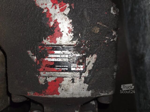 Grúa Palfinger plunjerpomp