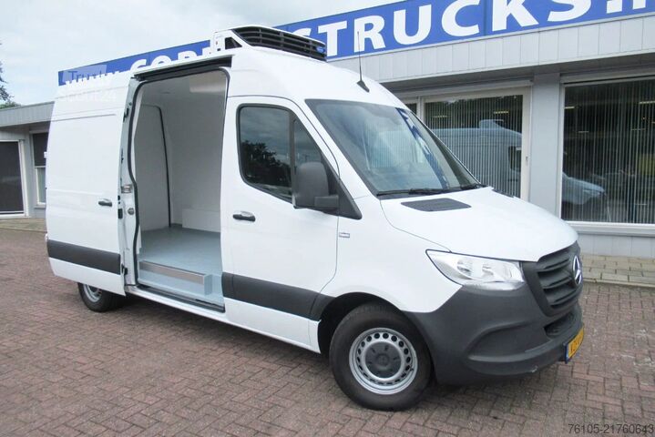 Fourgon frigorifique Mercedes-Benz Sprinter 317 CDI Koel / Vries/ verwarmen Carrie...