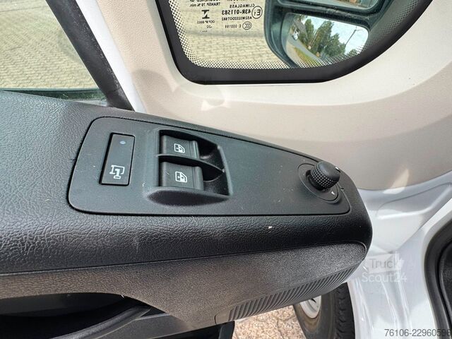 Furgão de painéis FIAT Ducato Maxi Grossr.-Kasten 35 140 L5H2